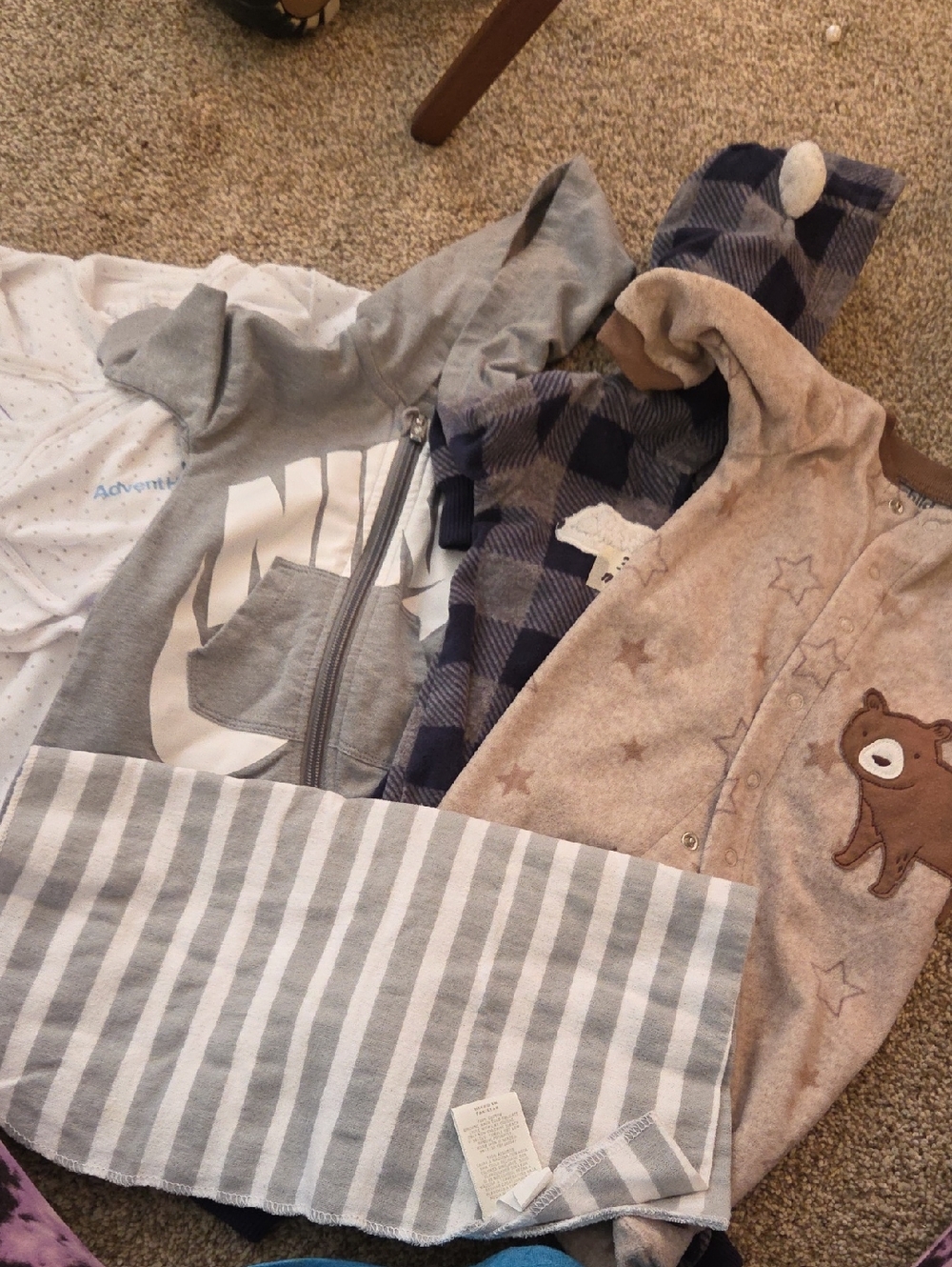 0-3 4 Baby Jumpers Nike Gray Toddler Zip Hoodie with White Logo